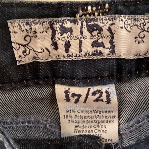 Exclusive Denim 17/21 Dark Blue Jeans Fantastic White Stitching Boot Cut WM SZ 8 - Picture 13 of 14